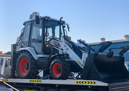 B730 M Backhoe Loader